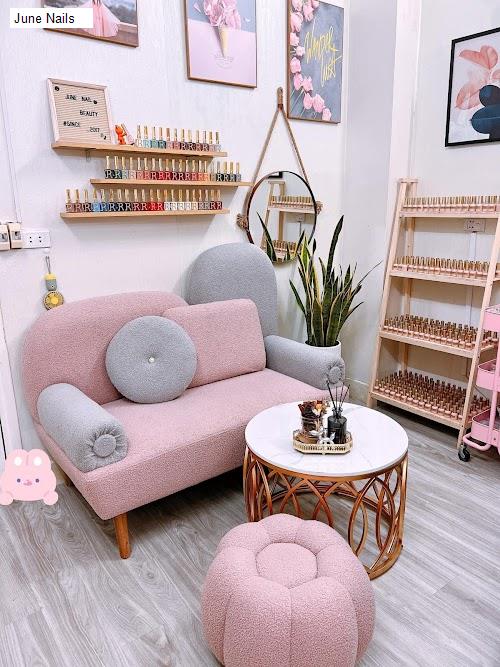 Phòng ốc June Nails