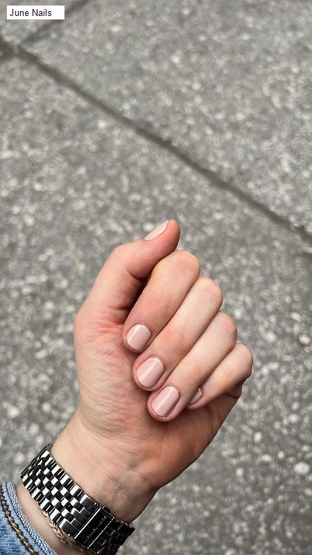 Chất lượng June Nails