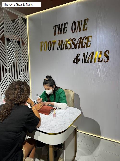 Vệ sinh The One Spa & Nails
