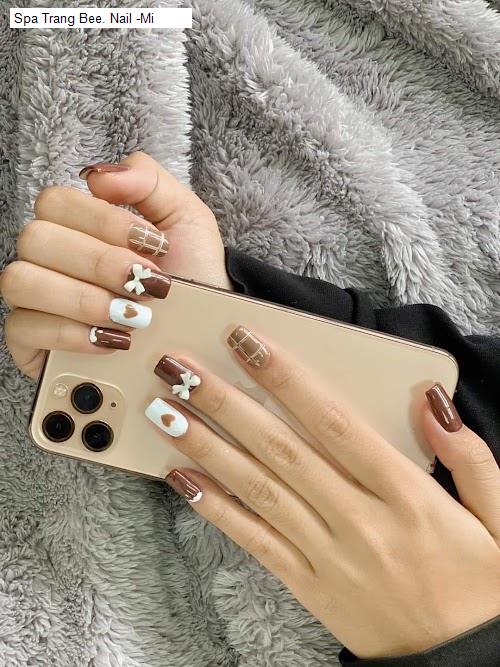 Spa Trang Bee. Nail -Mi