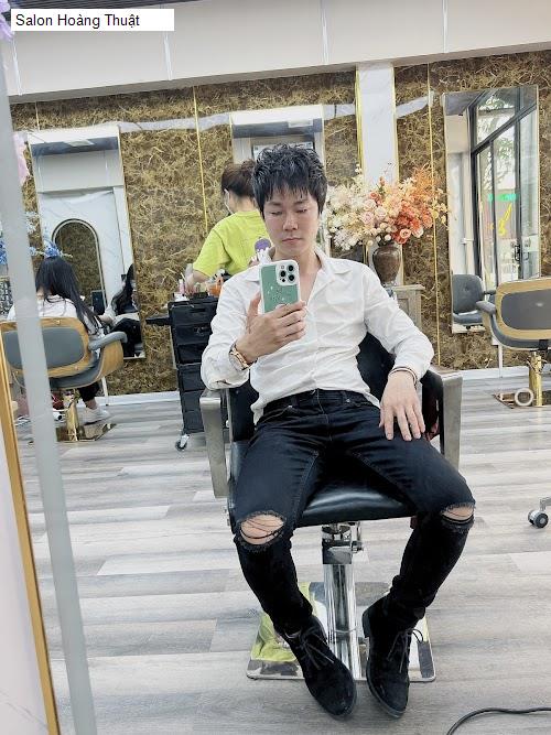 Salon Hoàng Thuật